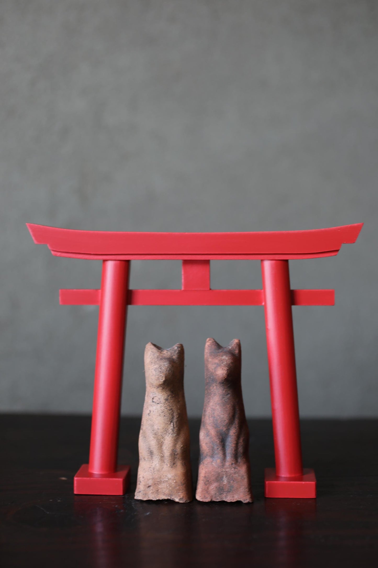Japanese Antiques KITSUNE Dolls, Imado-yaki Pottery Pair (H3.7in)
