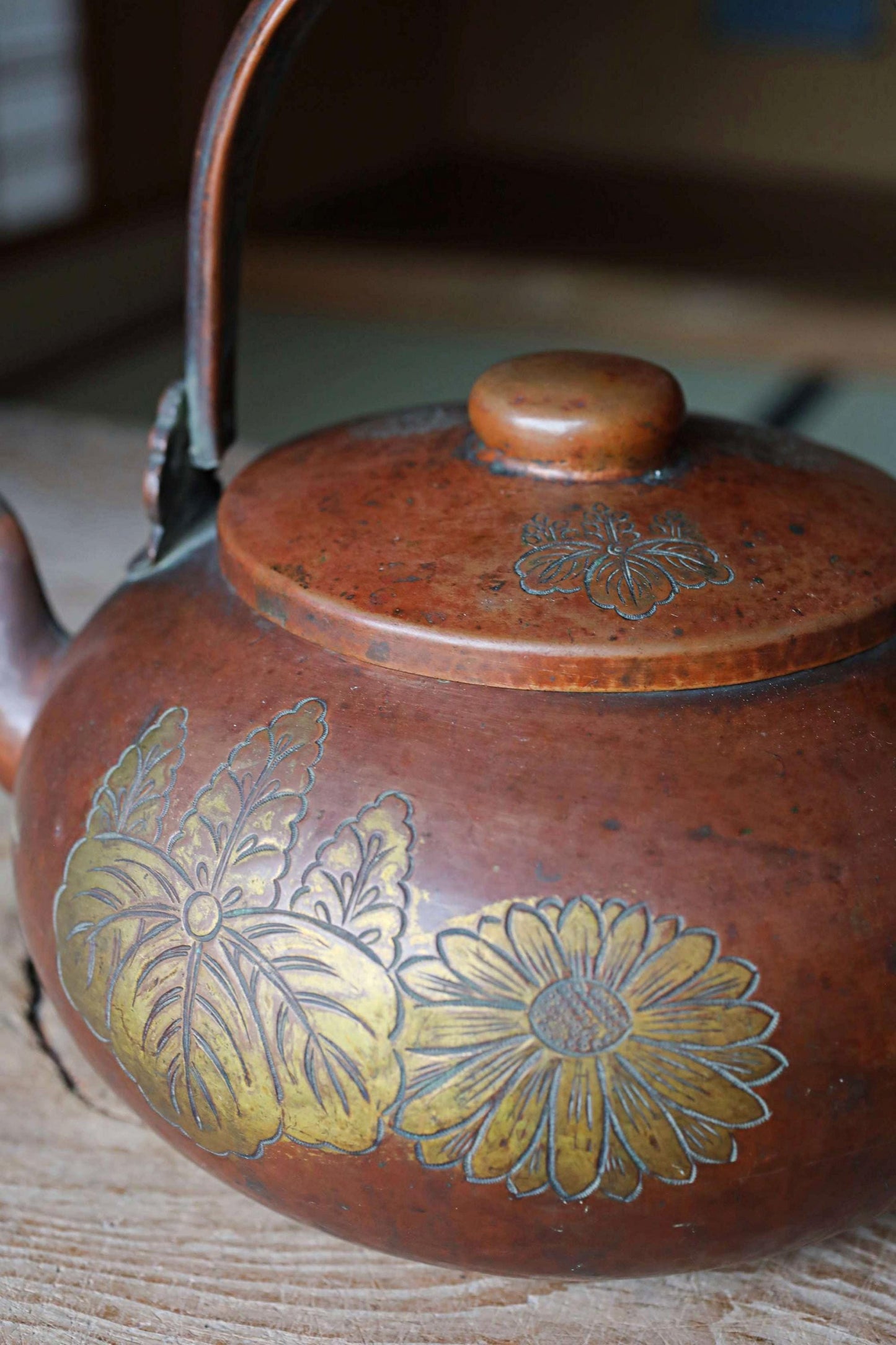 Antique Copper Kettle - Large Japanese Tea Pot With Chrysanthemum & Paulownia Design