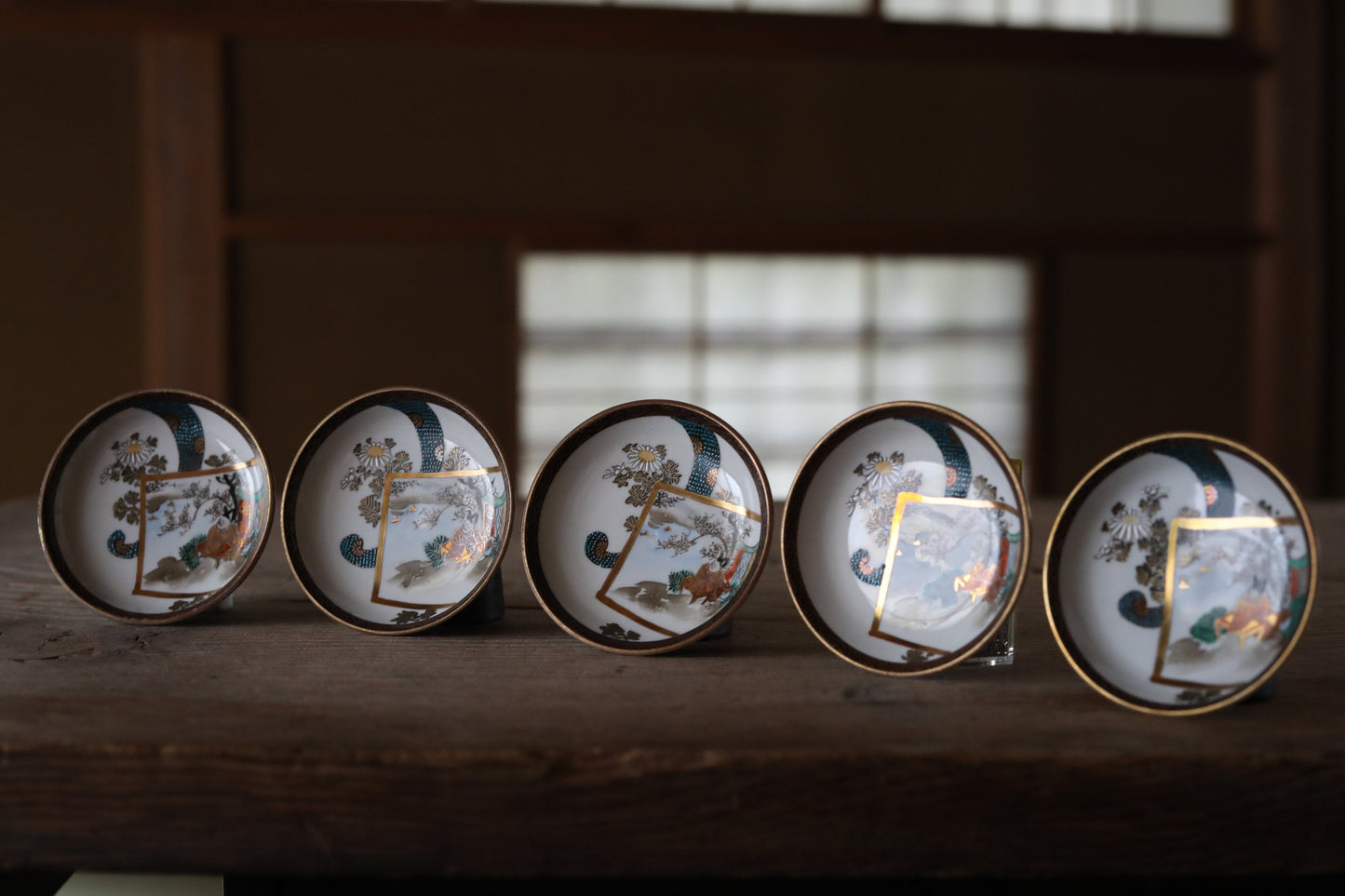 Kutani Antique Plates - Japanese Porcelain Dishes Floral Tableware Set with Wooden Box