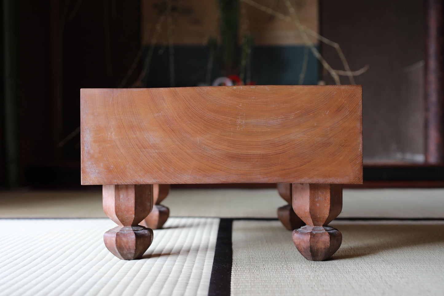 Japanese Go Board Set – Luxury Wooden Game Table with Handmade Clam Shell Stones