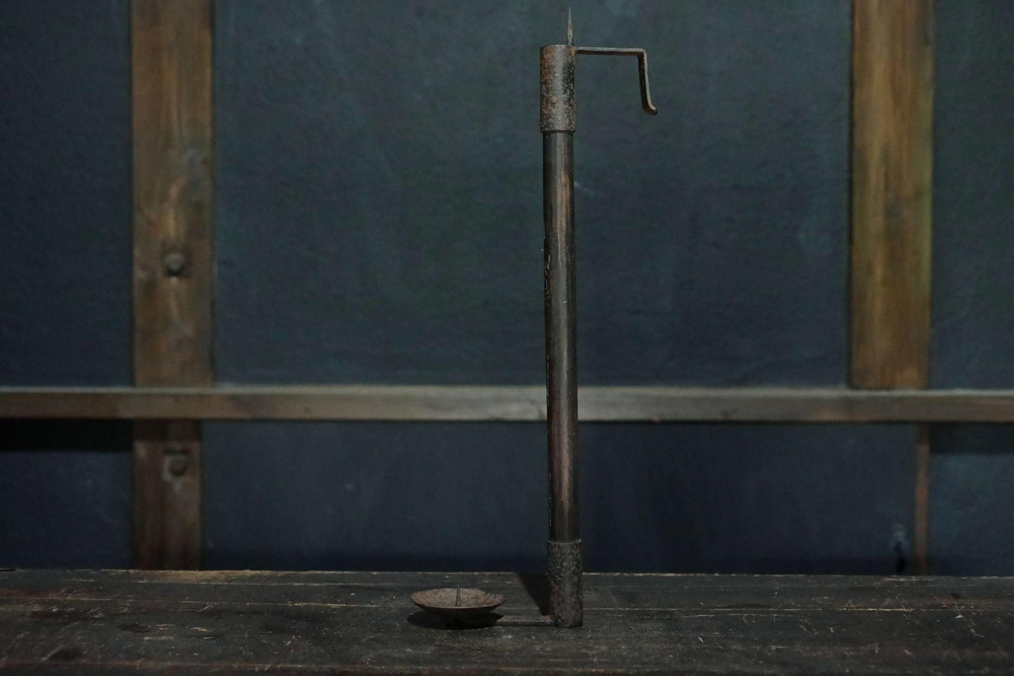 Japanese Antique Candle Stand – Edo Period Wood & Iron Hanging Holder with Defensive Design