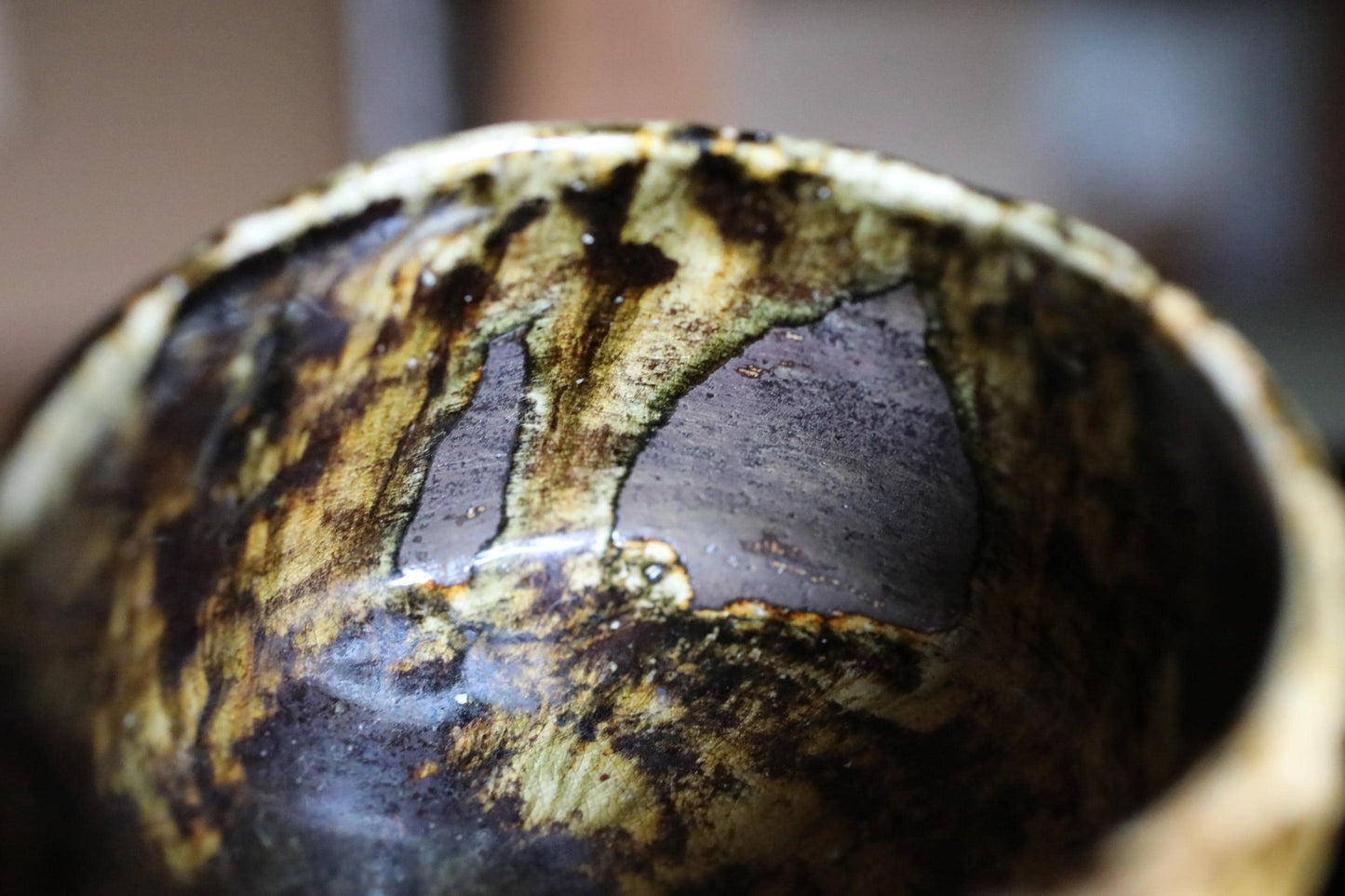 Shoudai-yaki Matcha Bowl - Handmade Japanese Tea Bowl with Straw Ash Glaze & Box