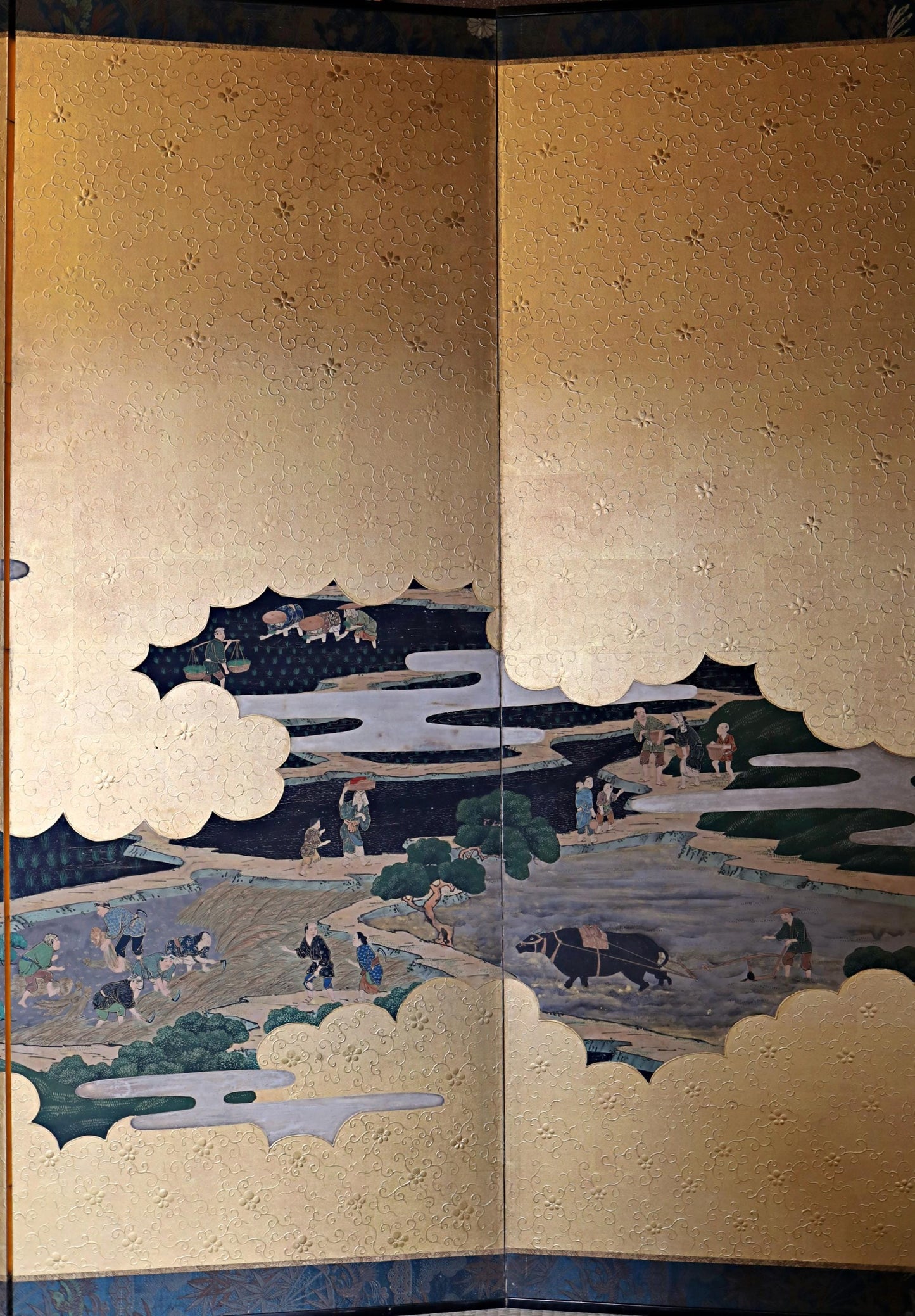 Japanese Folding Screen - Antique Byobu Screen with Gold Leaf Clouds & 1800s Art