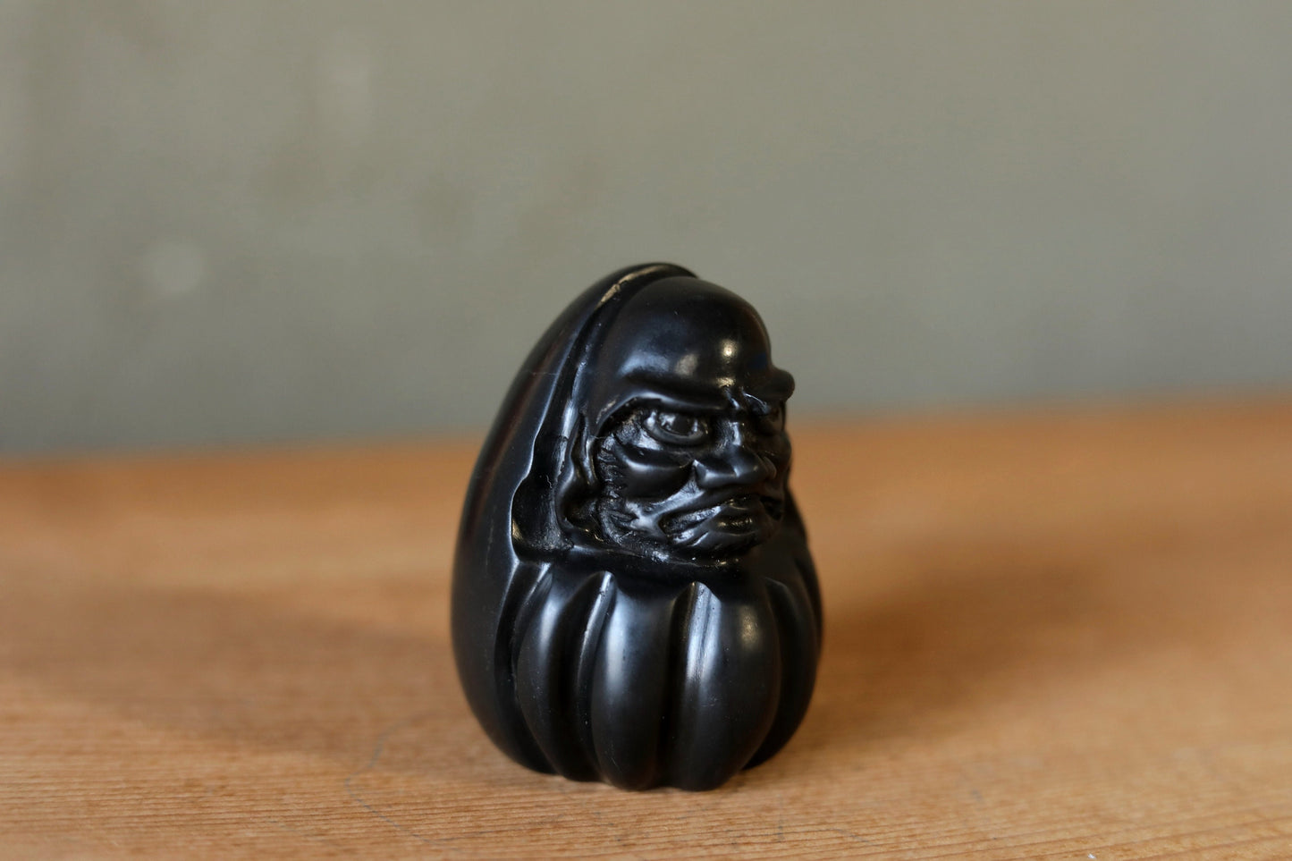 Daruma Japanese Figurine – Traditional Black Stone Paperweight, Smooth Slate Ornament