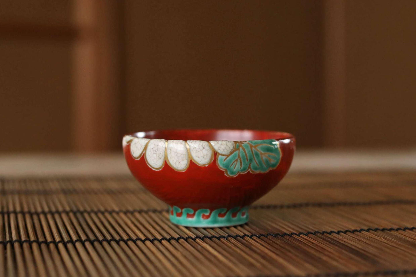 Kutani Antique Sake Cup - Hand Painted Chrysanthemum Porcelain with Gift Box