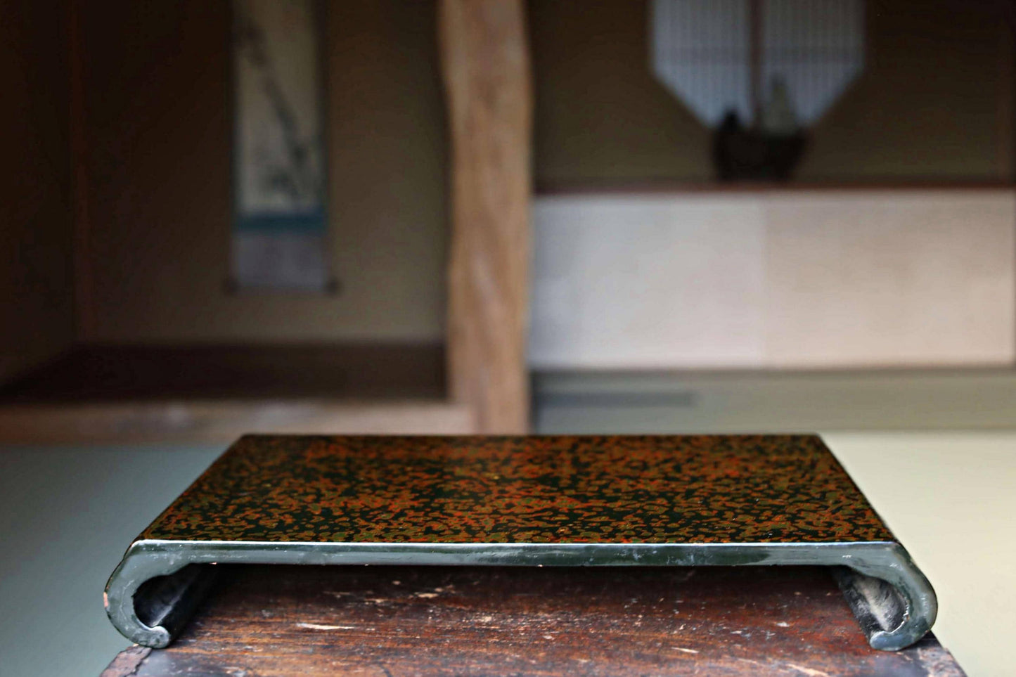 Tsugaru Lacquer Tray Stand – Antique Japanese Lacquerware Display With Mother-Of-Pearl Inlay
