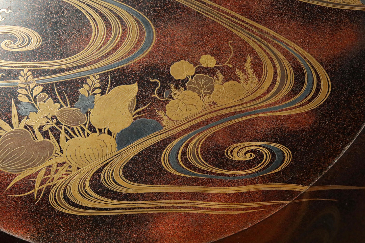 Japanese Antique Lacquer Tub - Gold Makie Wooden Bath Vessel With Floral River Painting