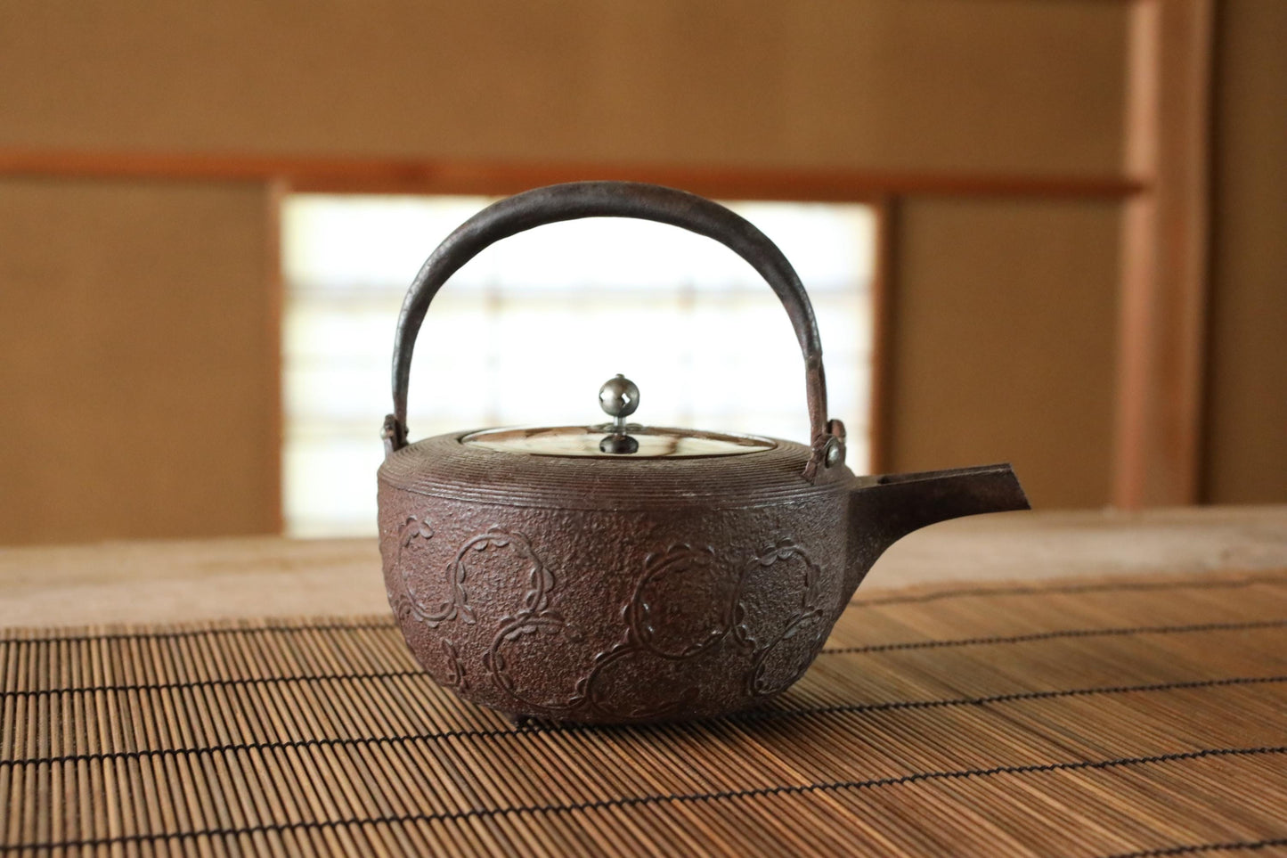 Cast Iron Sake Pot - Japanese Antique Ceremonial Vessel with Lacquered Lid & Myoga Crest