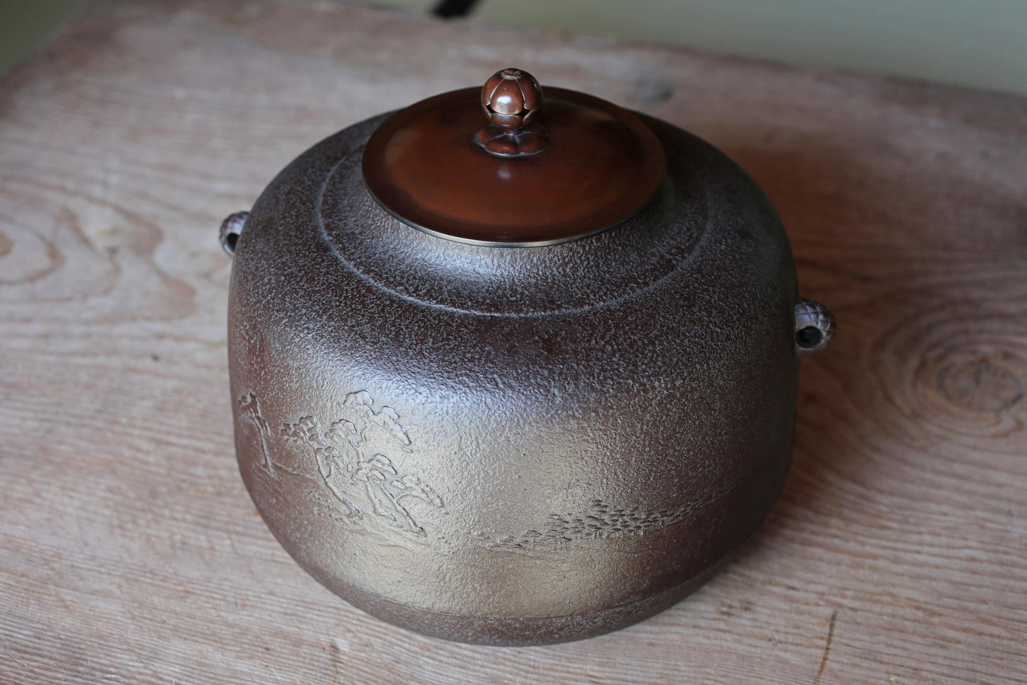 Japanese Cast Iron Kettle – Vintage Tea Ceremony Kettle with Pine Tree Relief & Copper Lid