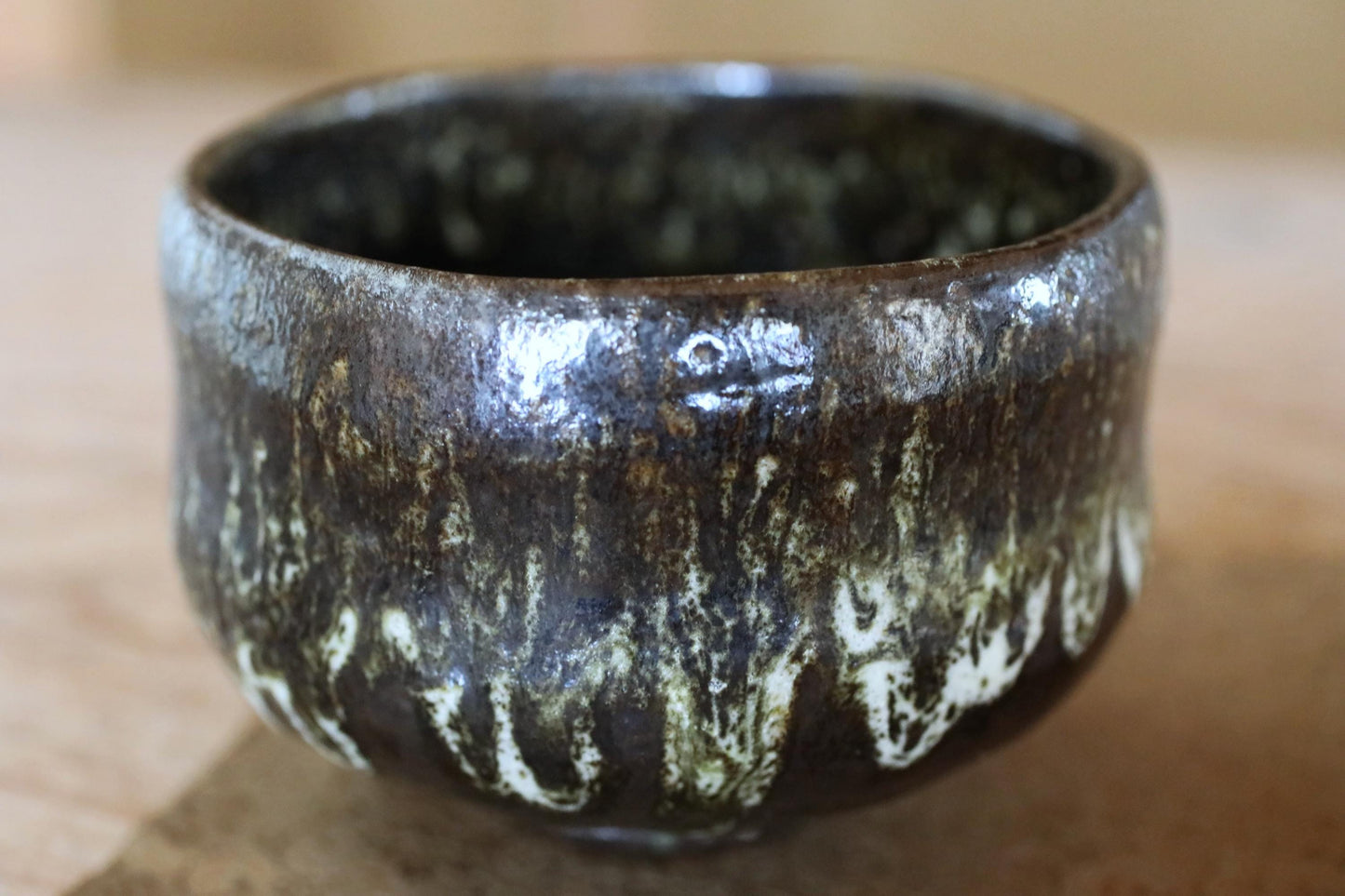 Japanese Raku Tea Bowl – Hand-Sculpted Chawan with Black Green Glaze | Ohi Kiln