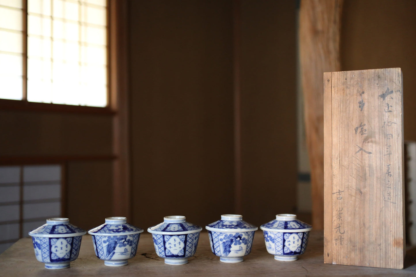 Antique Japanese Bowls - 1920s Imari Porcelain Set of 5 with Lids | Hand-Painted Blue White