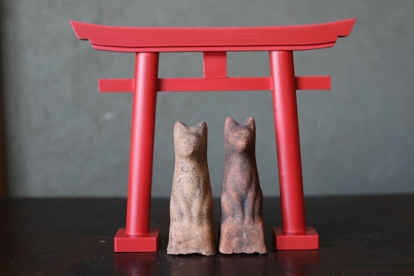 Japanese Antiques KITSUNE Dolls, Imado-yaki Pottery Pair (H3.7in)