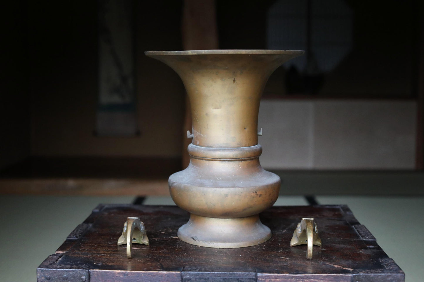 Antique Japanese Brass Vase – Buddhist Temple Ikebana Vessel with Detachable Lion Handles