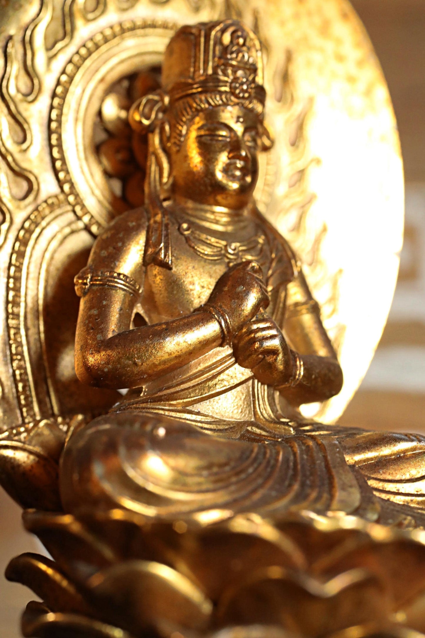 Mahavairocana Buddha Statue – Japanese Gold Metal Sculpture, Intricate Carving 15cm