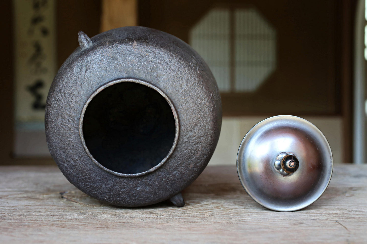 Japanese Cast Iron Kettle - Vintage Kyoto Temple Tea Ceremony Kettle with Copper Lid