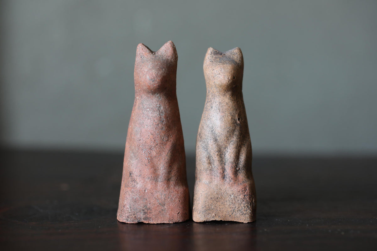Japanese Antiques KITSUNE Dolls, Imado-yaki Pottery Pair (H3.7in)