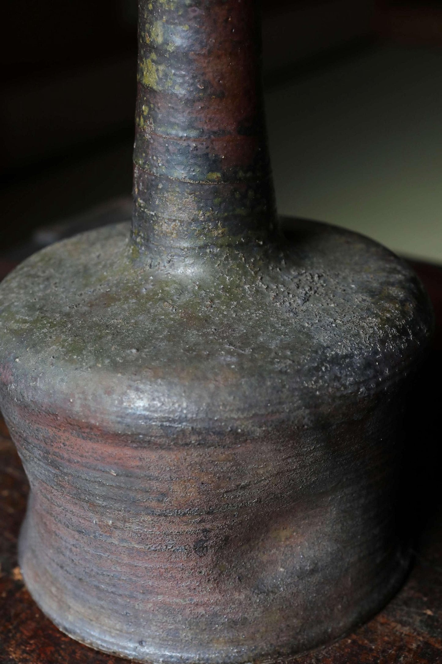 Bizen Ware Vase - Signed Japanese Pottery for Ikebana & Tea Ceremony Decor