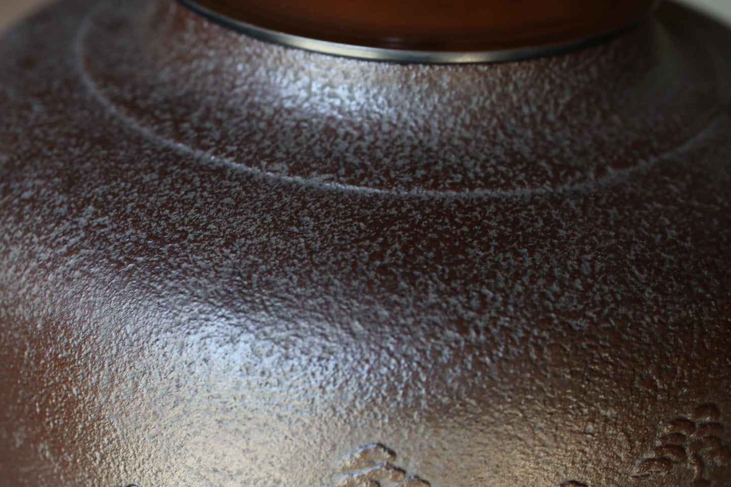 Japanese Cast Iron Kettle – Vintage Tea Ceremony Kettle with Pine Tree Relief & Copper Lid