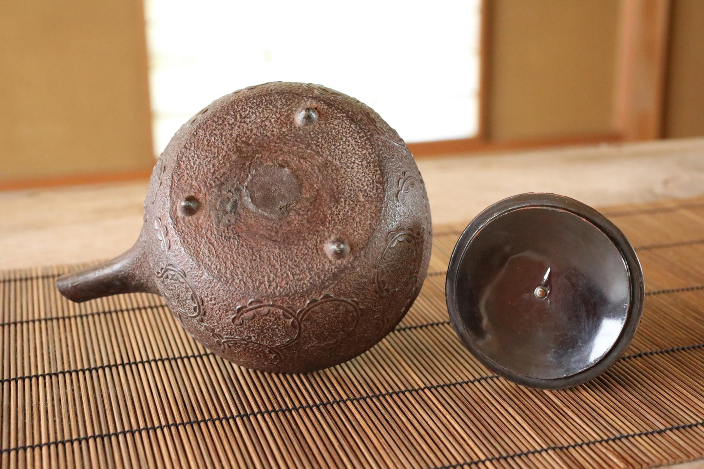 Cast Iron Sake Pot - Japanese Antique Ceremonial Vessel with Lacquered Lid & Myoga Crest
