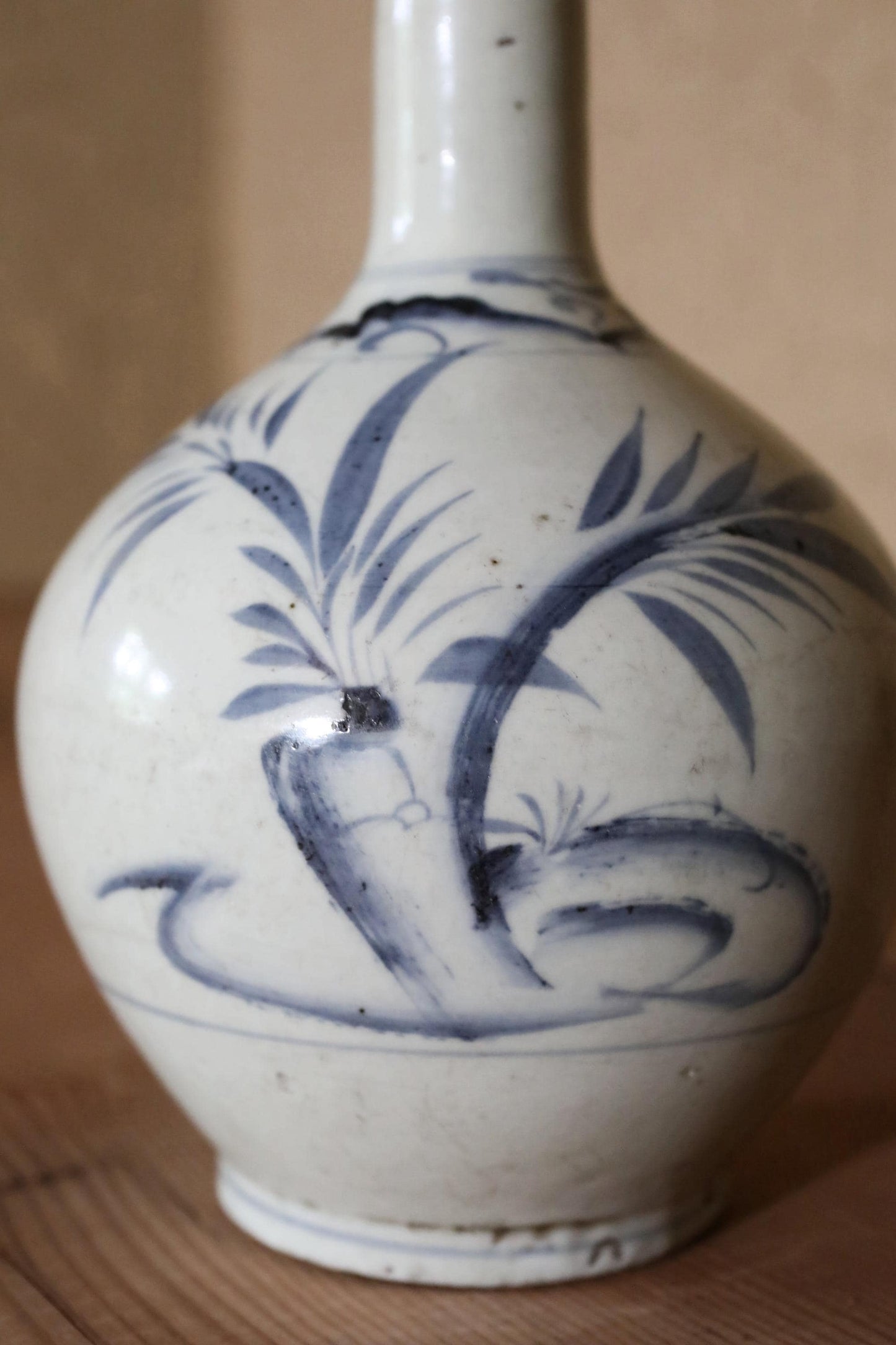 Antique Sake Bottle - Ko-Imari Porcelain Vase With Indigo Floral Design, Edo Period Tokuri
