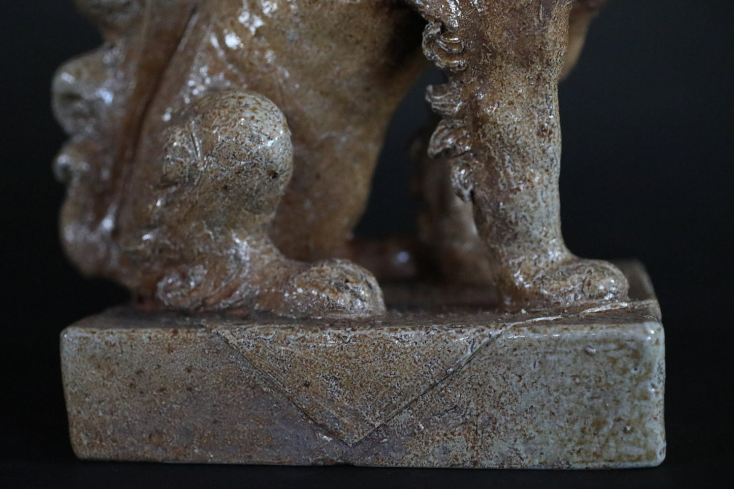 Vintage Komainu Statue – Japanese Guardian Lion Ceramic Sculpture, Antique Temple Art