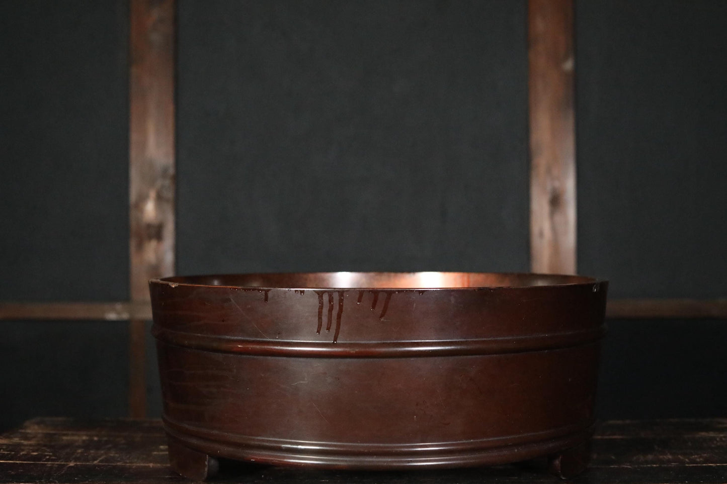 Japanese Antique Lacquer Tub - Gold Makie Wooden Bath Vessel With Floral River Painting