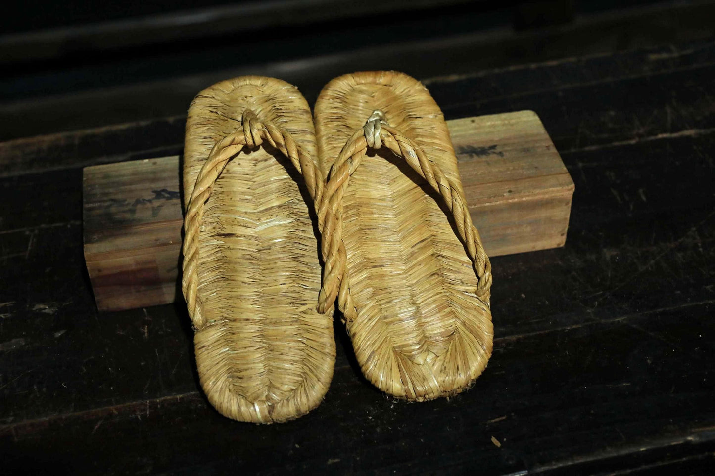 Japanese Straw Sandals – Handmade Traditional Zori Sandals for Tea Ceremony | Lightweight Natural Straw