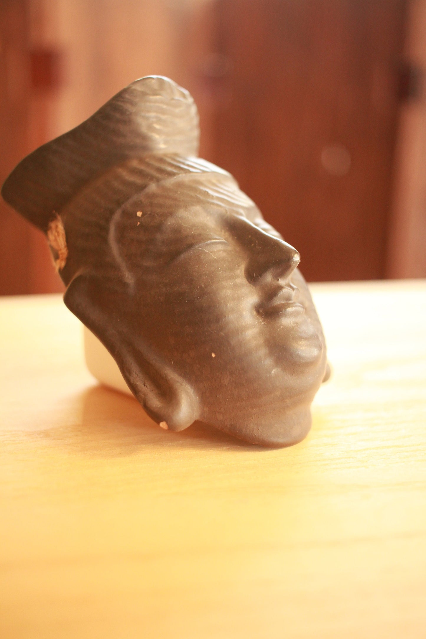 Buddha mask vintage pottery small ornament "KANNON" with gentle expression Japanese Antique furniture  2.5in×3.9in×1.6in