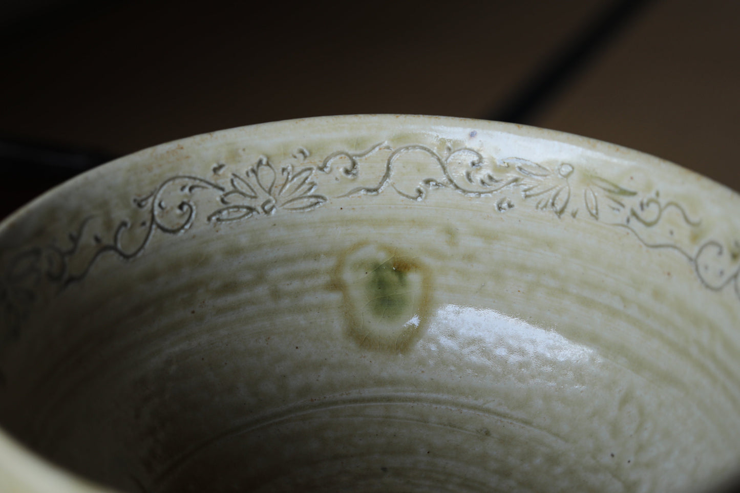 Japanese vintage ceramic yellow vessel, sweet container, Salad bowl Kiseto ware serving plates for Tea Ceremony with Kanji wood box 6.3in