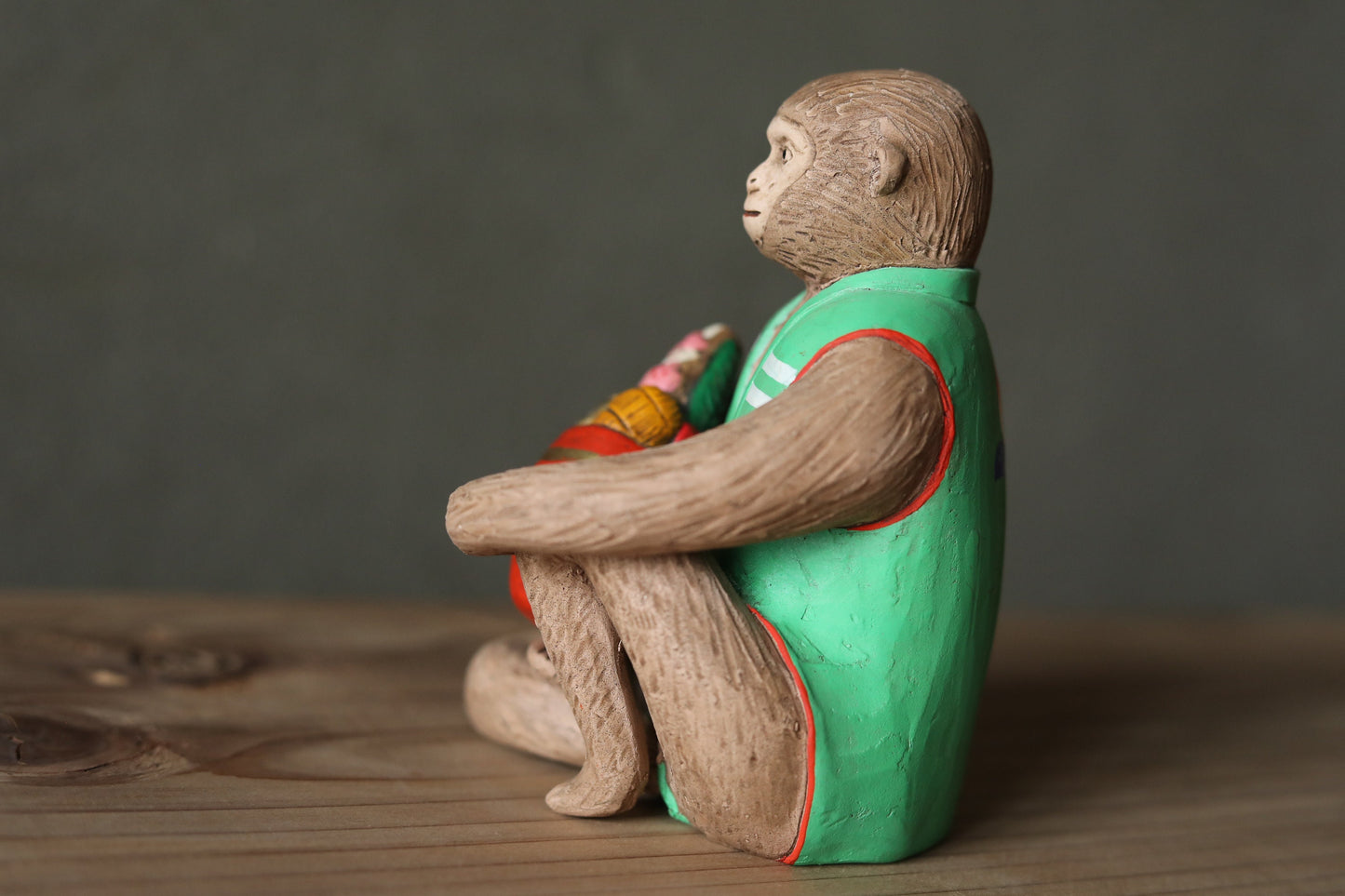 Japanese vintage monkey doll old pottery hand made animal ornament Kanji Signature, Peach Chinese zodiac H4.7×W3.4×3.7in