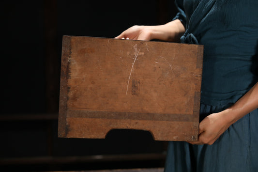 Old Japanese farmers' wood square bucket, "masu" with a handle, MINGEI, traditional farm appliance, Japanese antique, H9.8 x W13.8in