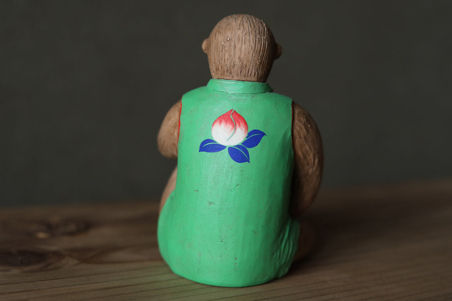 Japanese vintage monkey doll old pottery hand made animal ornament Kanji Signature, Peach Chinese zodiac H4.7×W3.4×3.7in