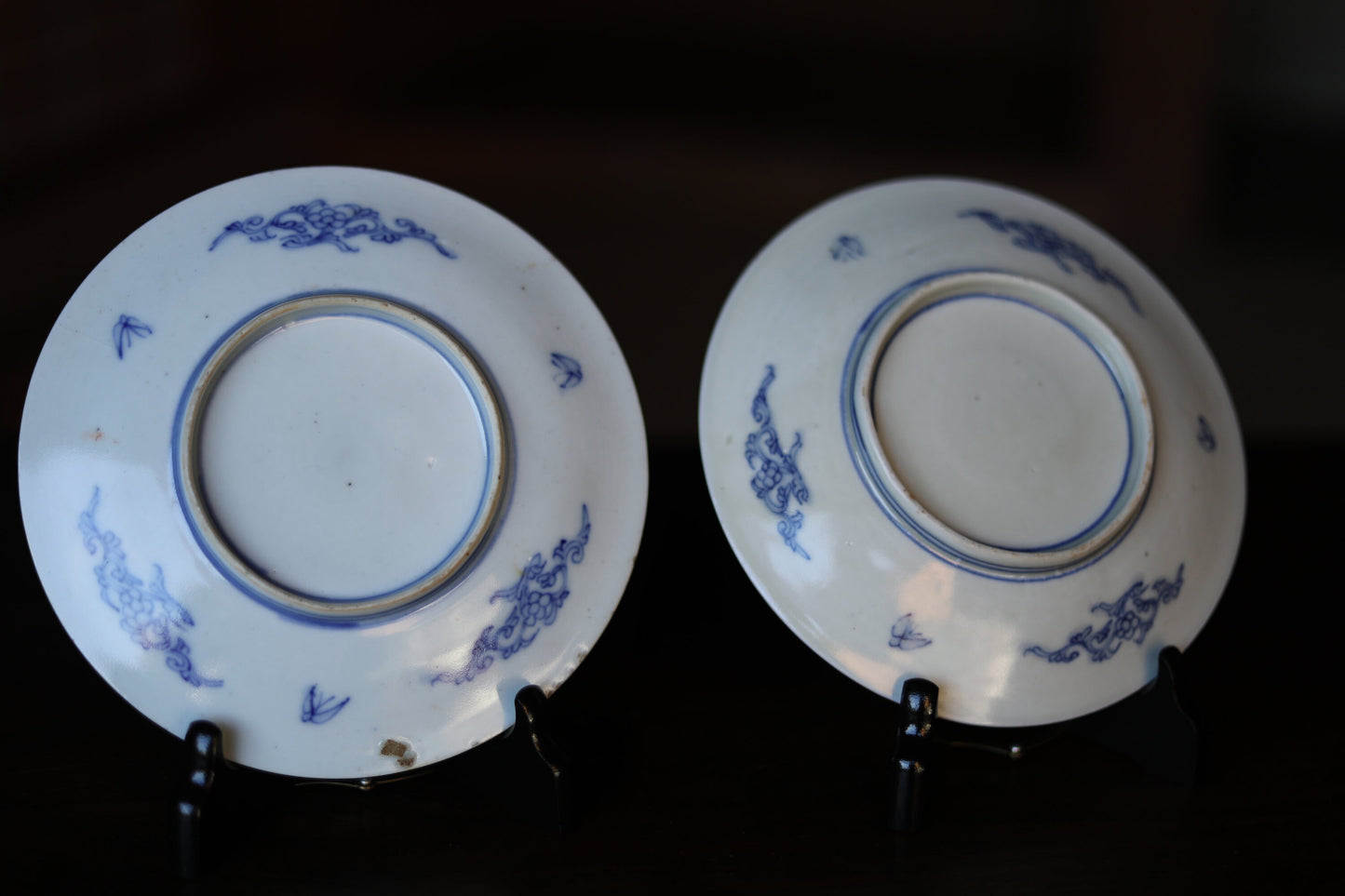 EDO craft 1800s pair of Japanese antique plate old IMARI ware porcelain dishes, beautiful Plant flowers monk pattern tableware 6.8in/17.2cm