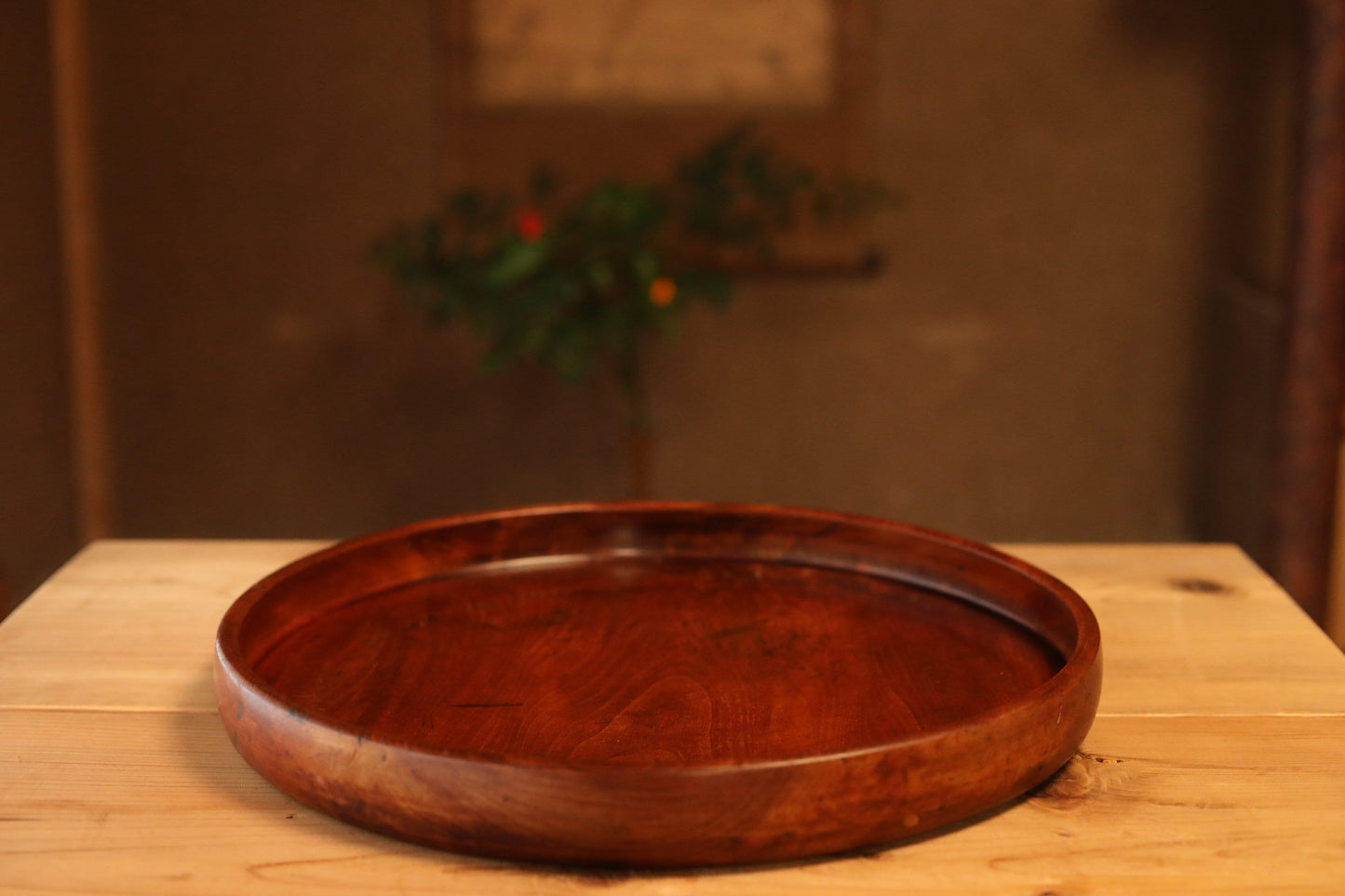 Japanese vintage furniture wooden round tray, Hollowed out from a single tree, OBON, Circular shape wood grain For Tea ceremony 13in/33cm