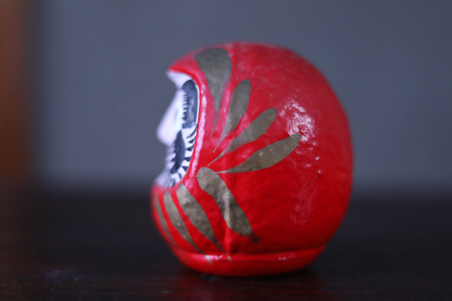 Japanese roly-poly toy doll Figurine of traditional Japanese character DARUMA made of paper tumbler doll H3.5×3.3in/H9×8.5cm
