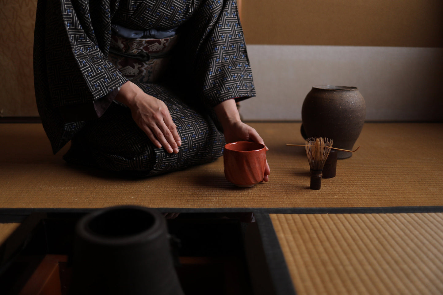Fine green tea bowl Japanese antique CHAWAN Red raku "AKA-RAKU" Kanji signature handmade Matcha Tea Cup Tea Ceremony pottery with