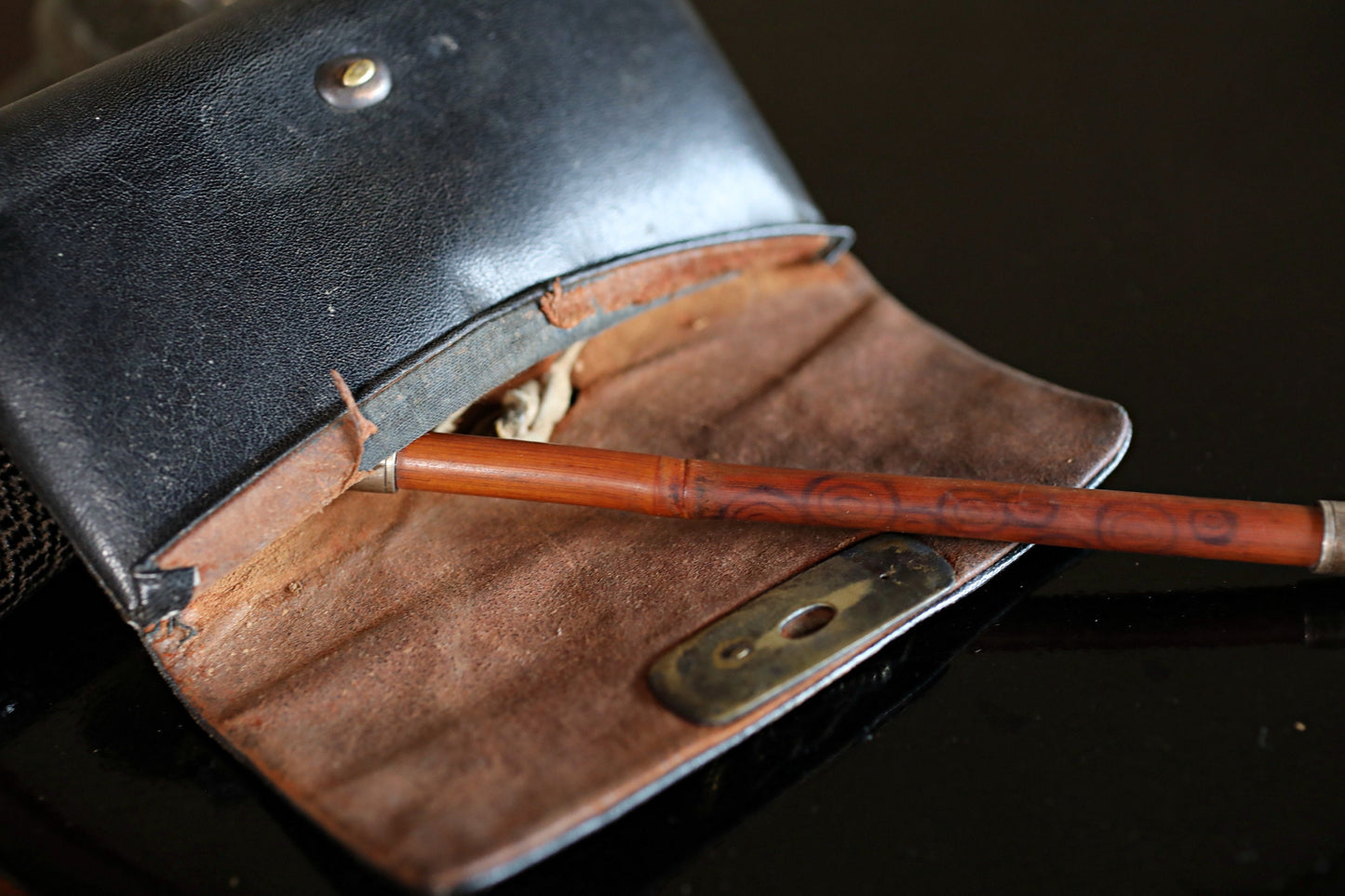 Japanese antique smoking STERLING SILVER pipe set with case and leather tobacco bag Netsuke stone 1910s 8in/20.4cm birds metal craft