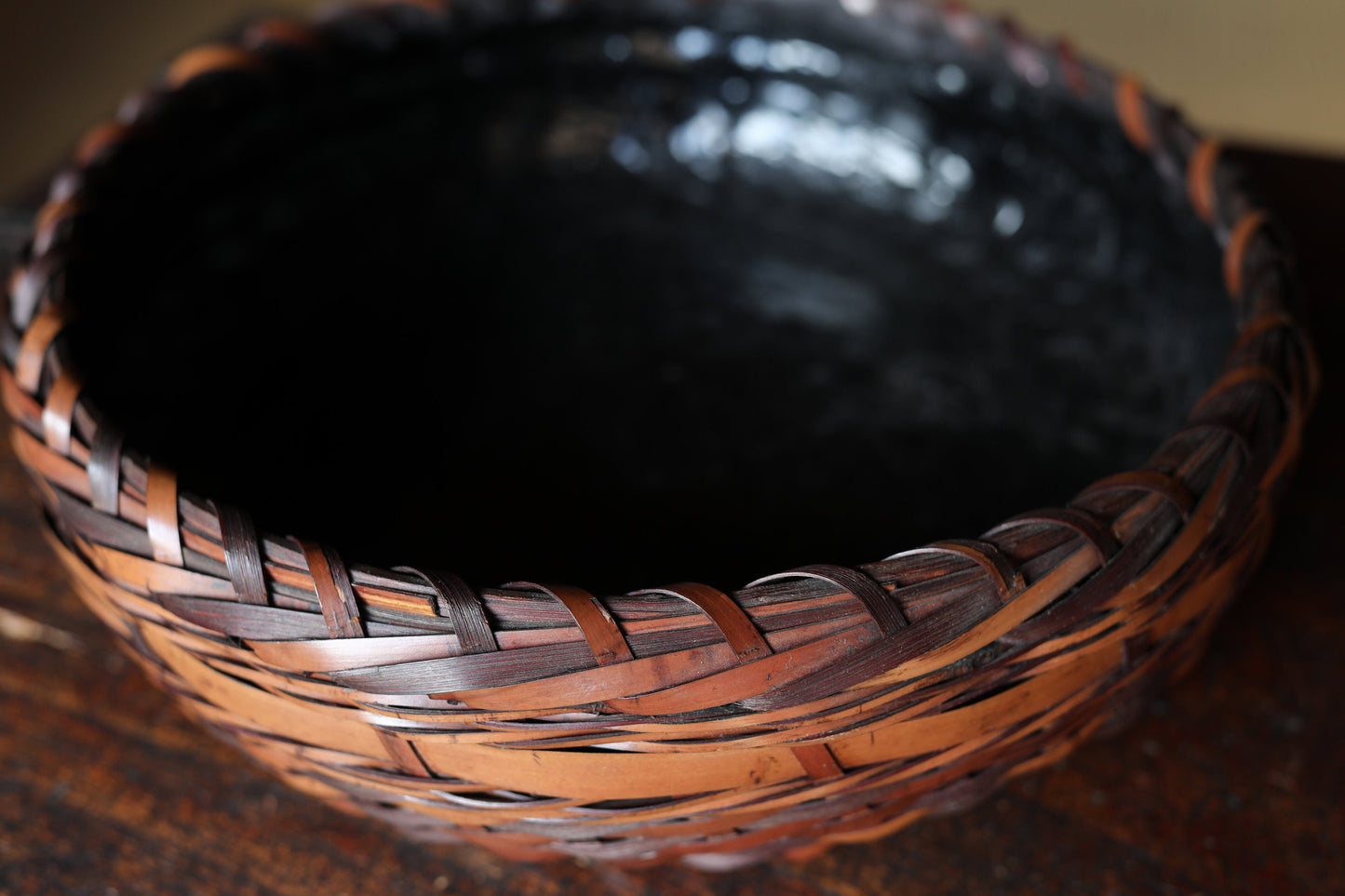 Fine Japanese vintage Hand Woven Bamboo Shallow Square Basket for tea ceremony, basket for charcoal 炭籠SUMI-KAGO 10in/25.5cm MINGEI craft
