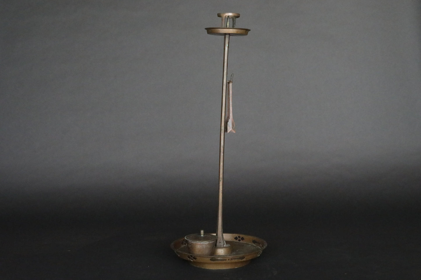 Japan Antique 1800s bronze candle stand tall Candlestick metal Lantern Shokudai hand craft SAMURAI Buddhist temple Edo H25.8in/H65.5cm