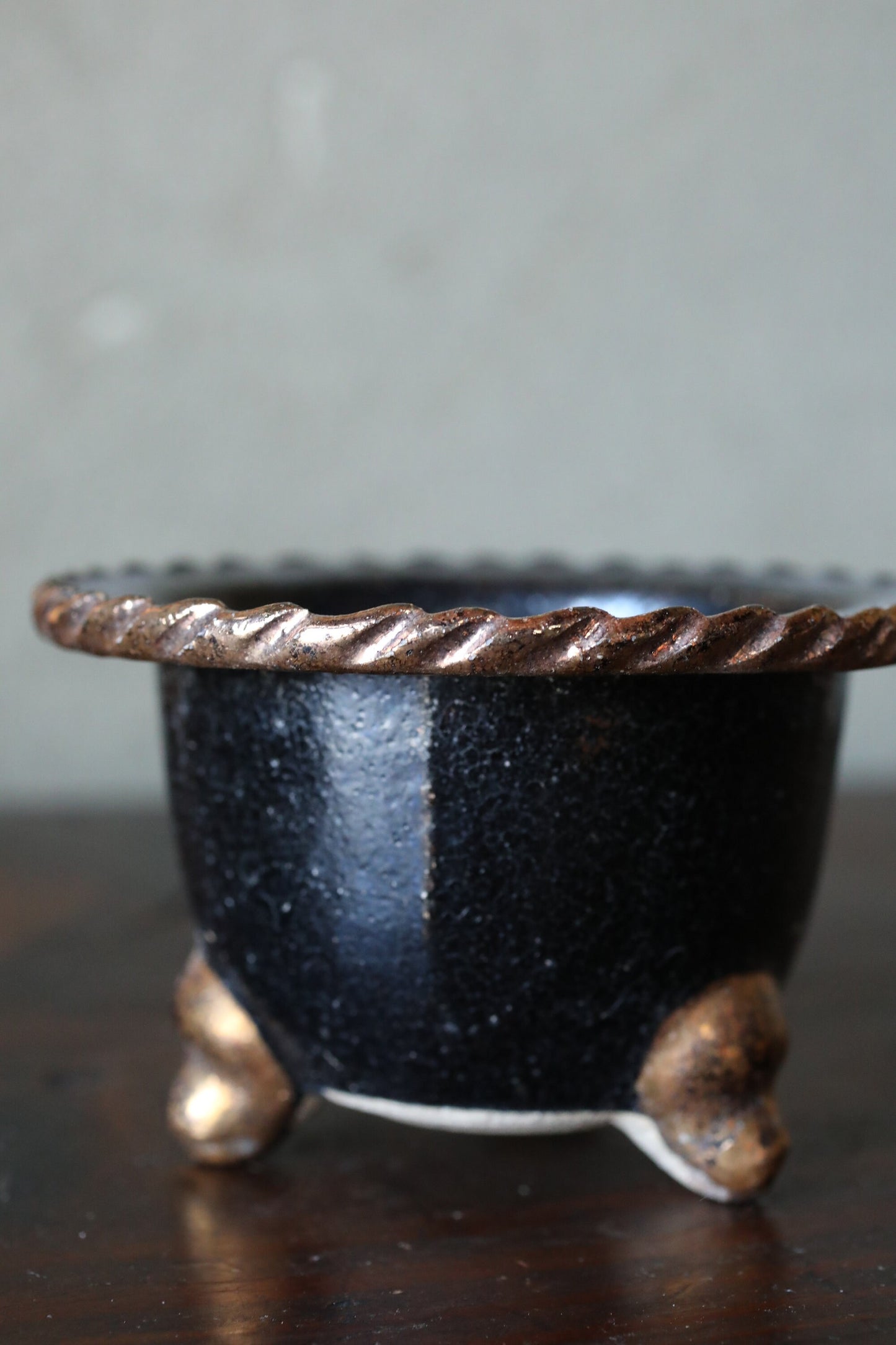 Japanese furniture antique orchid pot with three legs black gold, "Rakuyaki hachi", pottery pot with gold painting, H2.8×4.3in/H7×11cm