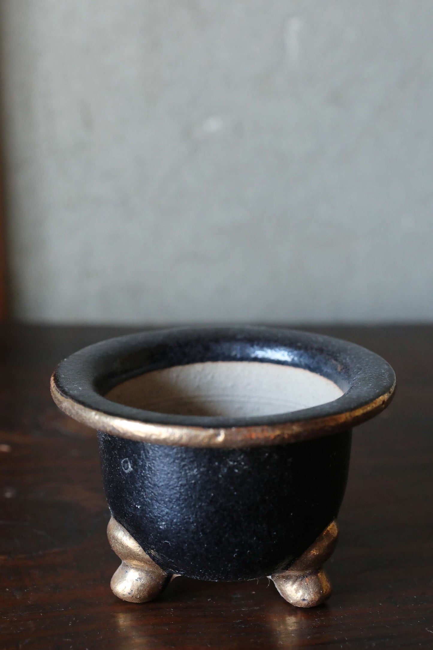 Japanese furniture antique orchid pot with three legs black gold, "Rakuyaki hachi", pottery pot with gold painting, H2.7×4.1in/H6.8×10.3cm