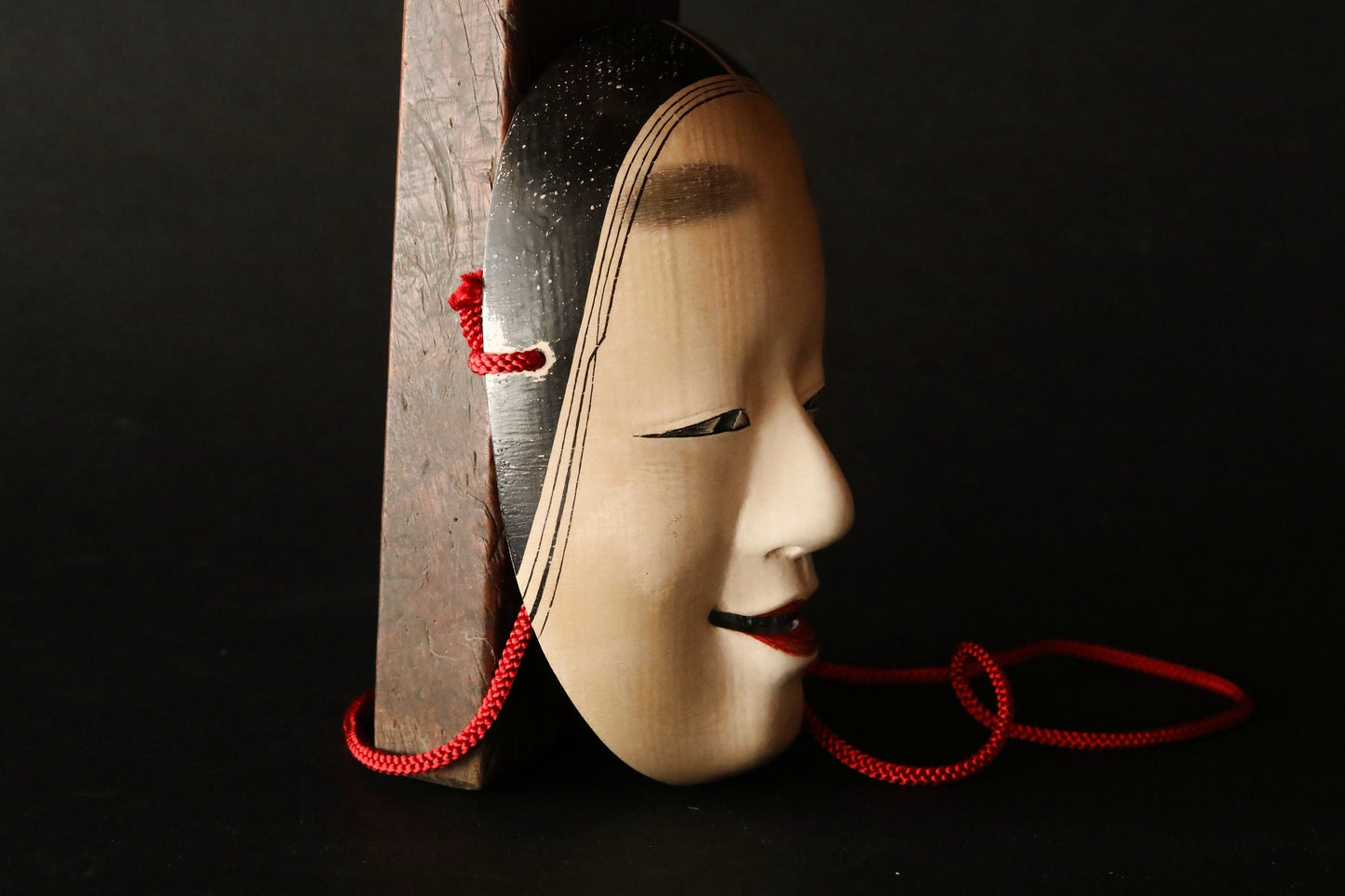 FINE! Japanese 1920s antique Noh mask wood hand carving KOOMOTE 万媚Manbi buddhist statue Signed with wooden box and silk bag H7.9in/H20cm