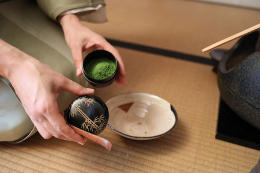 Japanese antique "matcha" green tea caddy with gold makie bamboo, "棗 natsume", for tea ceremony, wooden lacquer, H2.6x2.6in