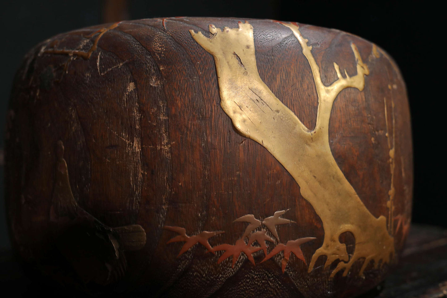 Japanese furniture 1880s Antique wood Hibachi brazier charcoal Fire Holder with Makie of quail birds and plum blossom design 15.4in/39cm
