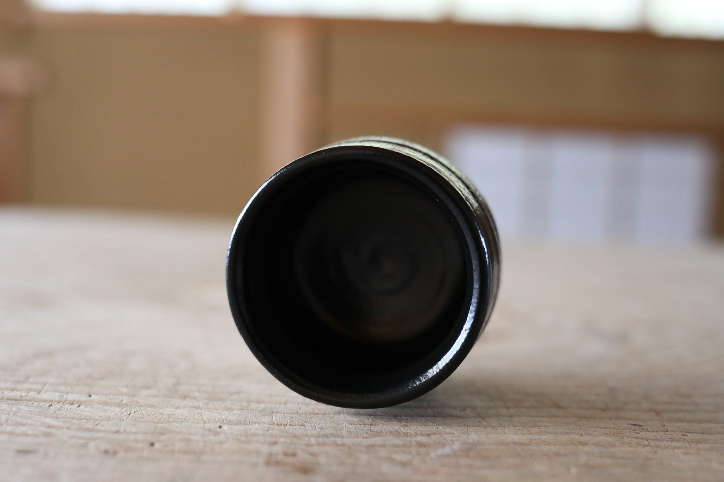 Japanese vintage kiln art sake cup Oribe black with sign 陶象 "sakazuki" "guinomi" with wooden box Calligraphy For GIFT 1.9in×2.4in/4.8×6.1cm