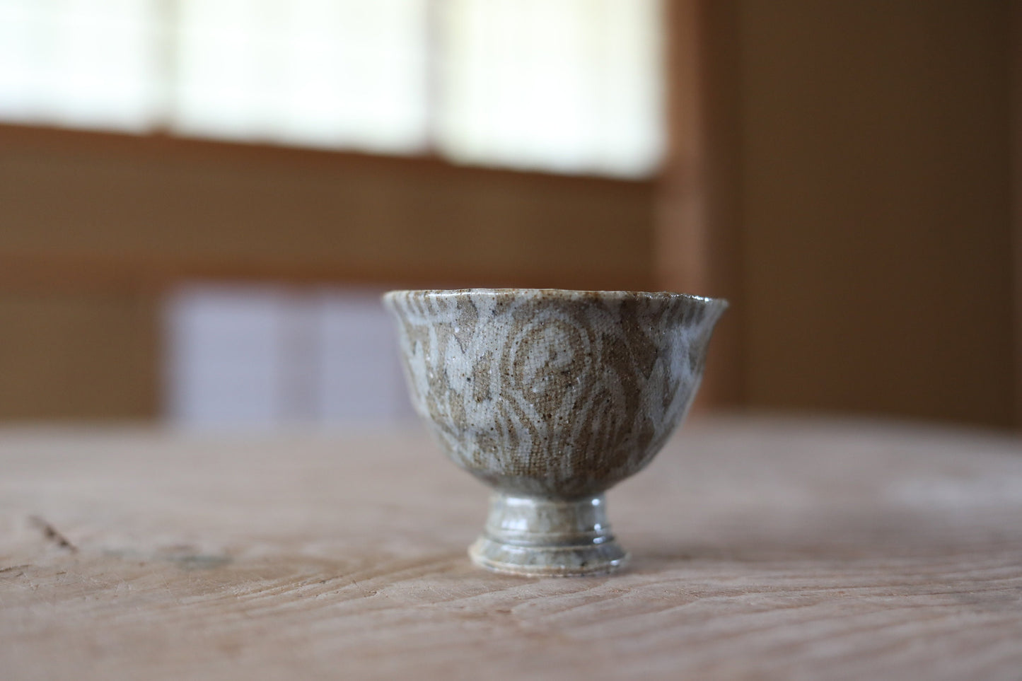 Japanese vintage small sake cup Marble soil color by 西部功 "sakazuki" "guinomi" with a wooden box Kanji sign For GIFT H2.2×2.8in/H5.5×7.2cm