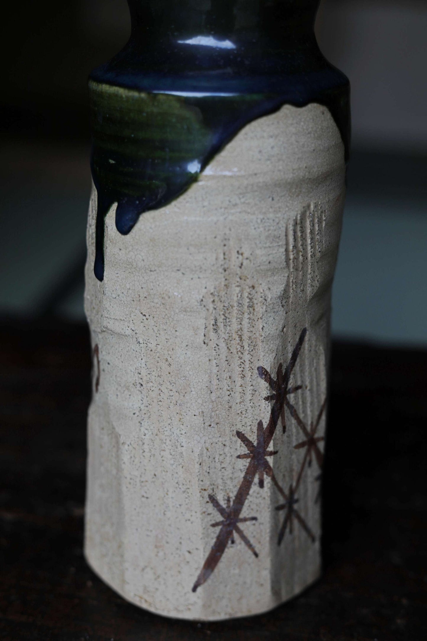 Japanese vintage ceramic flower vase jar hand made ORIBE ware dark green color IKEBANA with box For GIFT H9.3×3.5in/H23.5×9cm