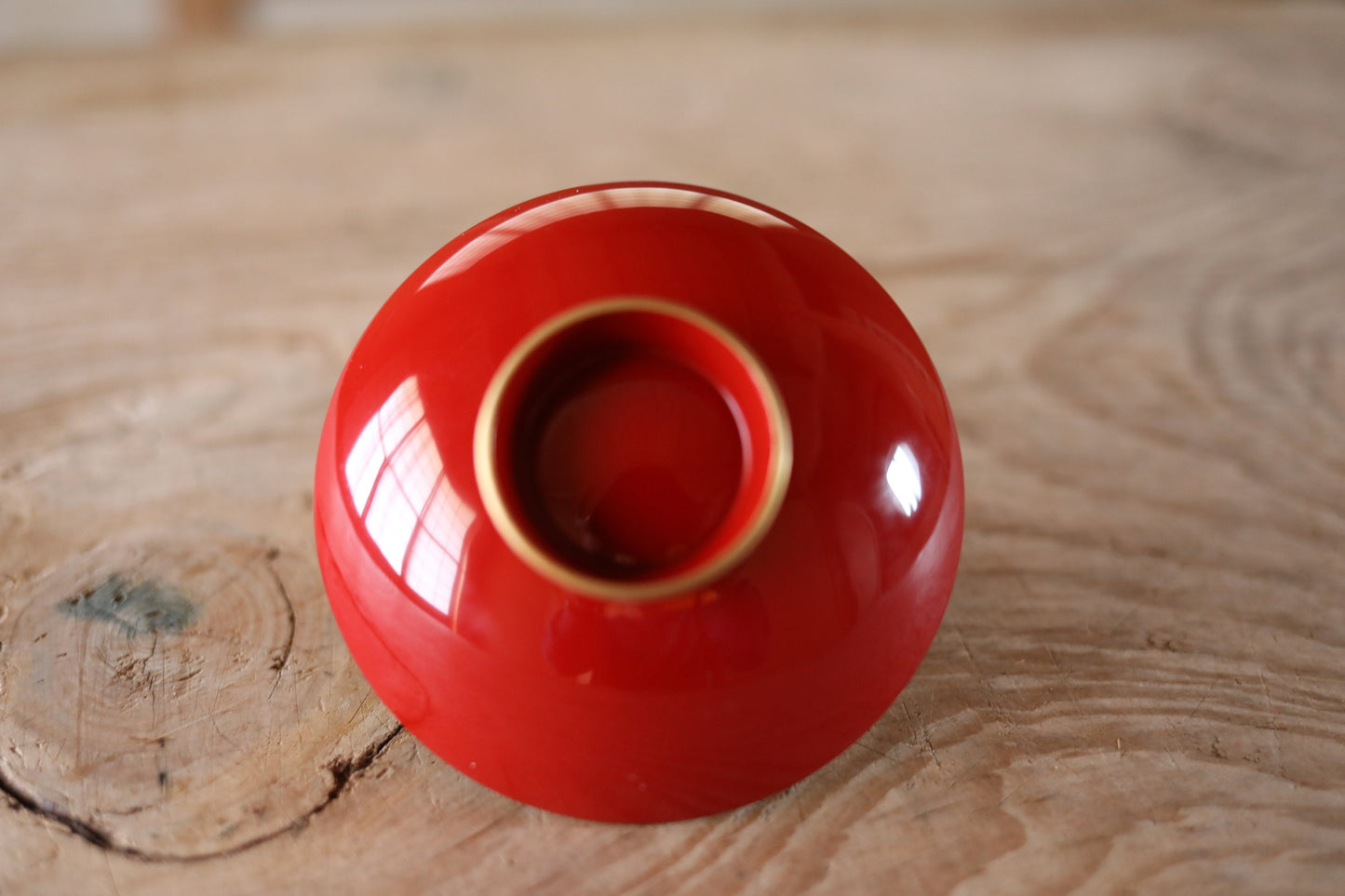 Japanese vintage 1980s Red lacquer wooden sake cup with SAMURAI family crest, wooden urushi tableware SAKAZUKI 4.2in/10.7cm