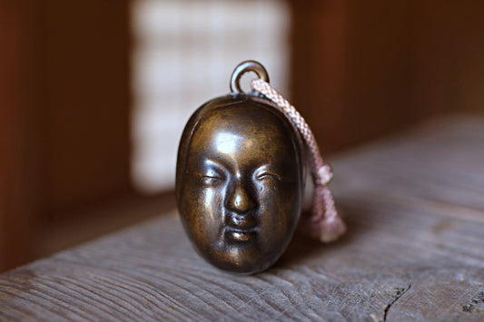 Japanese vintage 1930s small Bronze bell NOH MASK KOOMOTE doll ornament Paper weight, hand metal craft H3×1.8in/H7.5×4.5cm