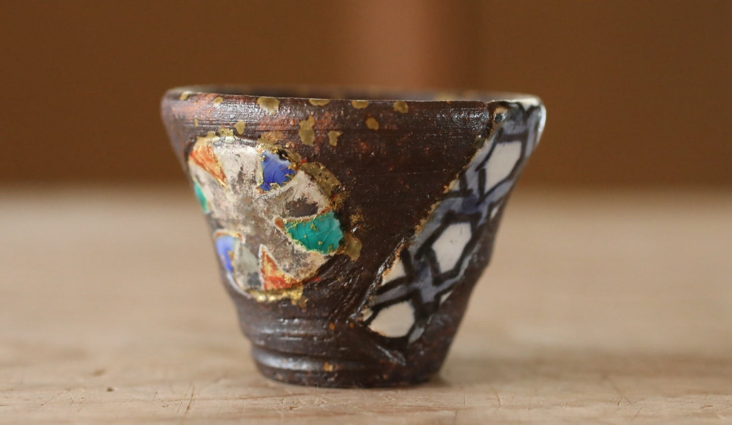 Japanese Sake Cup GUINOMI with gold painting Kutani ware cup with wooden box with sign For GIFT 2.6in/6.5cm